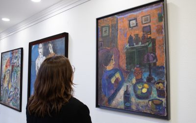 news & articles 4 How to Choose Your First Artwork: A Four-Step Guide with Depth and Intention