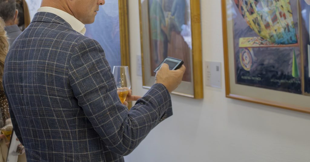 Why Humans Collect — From Treasures to Selfies 2 collectingphone